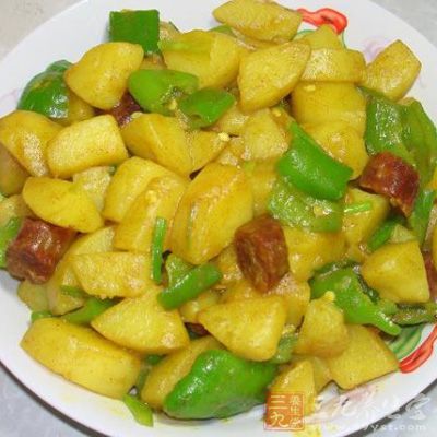 小土豆對切後煮熟