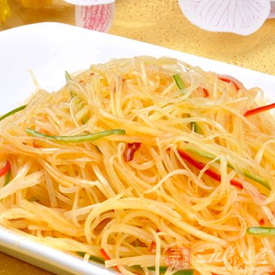 涼拌酸辣土豆絲的制作方法