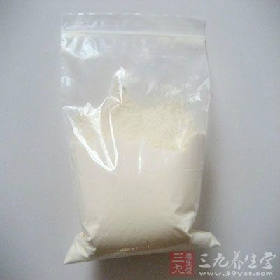 吃溫不吃燙。蛋白質粉中的乳清蛋白含有多種活性物 吃溫不吃燙。蛋白質粉中的乳清蛋白含有多種活性物