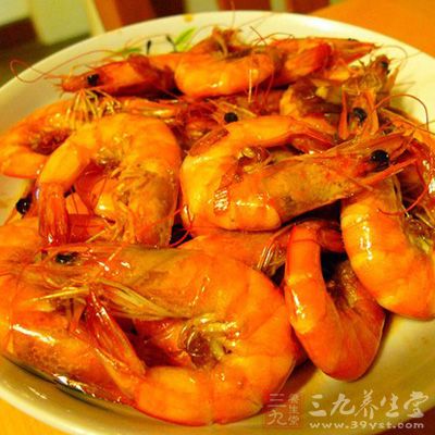 材料主料:大蝦500克,香油,料酒,醬油,味精,醋,湯,蔥,姜,花椒各適量 材料主料:大蝦500克,香油,料酒,醬油,味精,醋,湯,蔥,姜,花椒各適量
