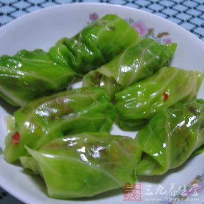 圓白菜包飯的制作方法