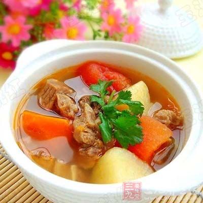 歸地桃紅羊肉湯