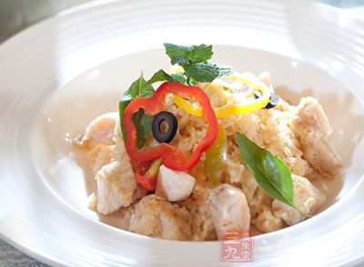 雞肉蘑菇炖飯的制作方法 雞肉蘑菇炖飯的制作方法