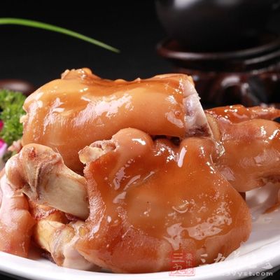 紅鹵豬蹄的制作方法
