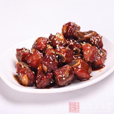 糖醋小排骨的做法