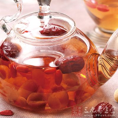 紅棗桂圓枸杞茶的制作方法