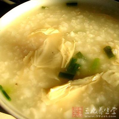 方筍米粥的做法