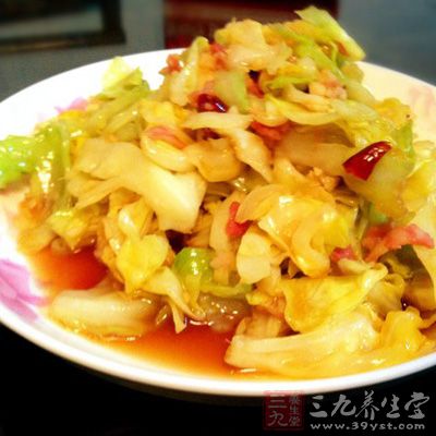 阿婆手撕包菜的做法 阿婆手撕包菜的做法