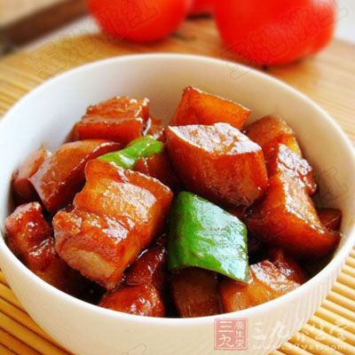 杏鮑菇燒肉，肥而不膩