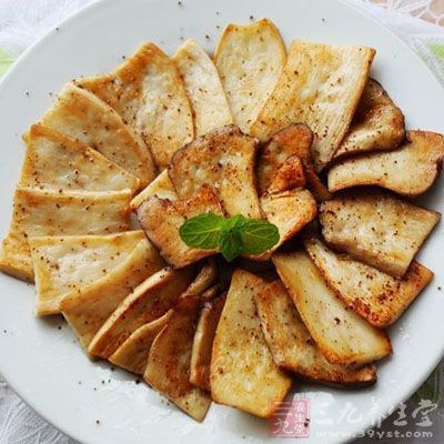 椒鹽杏鮑菇，酥脆可口