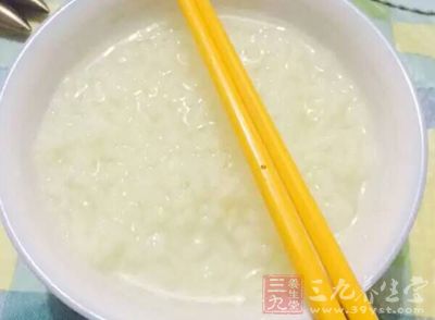 清晨一碗粥,可以讓人一整天都精神煥發 清晨一碗粥,可以讓人一整天都精神煥發