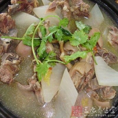 羊肉蘿卜湯，比較入味兒