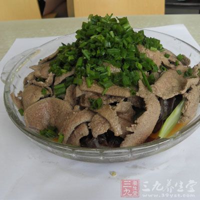 胡蘿卜木耳炒豬肝