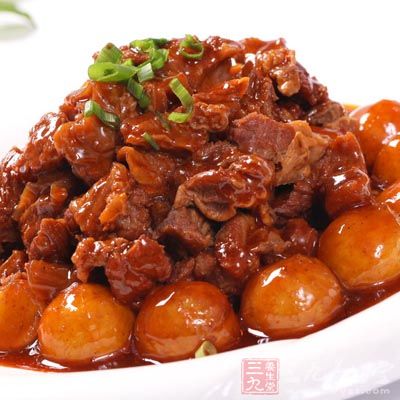 小土豆燒牛肉