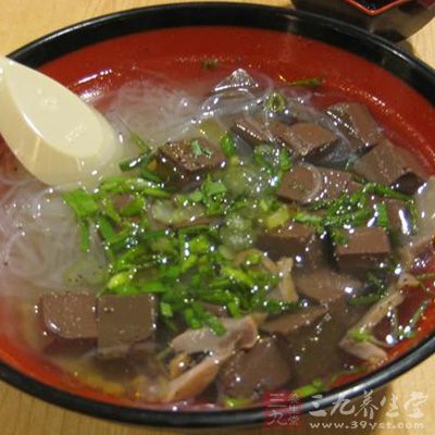 南京鴨血粉絲湯