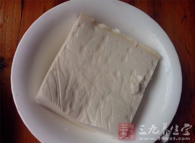 嫩豆腐1塊