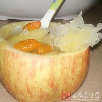 蘋果炖銀耳