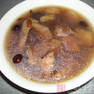 食譜四：乳鴿枸杞湯