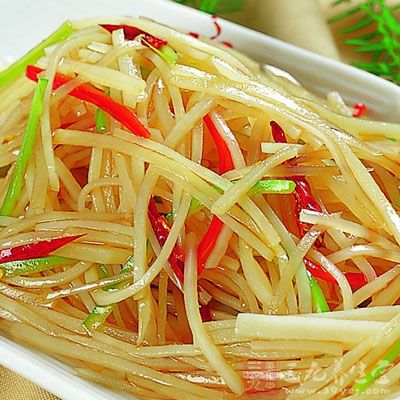 酸辣土豆絲的做法