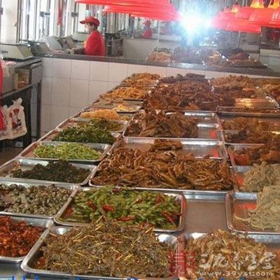 熟食鹵菜當早餐