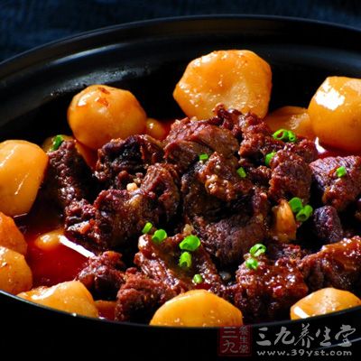 醬焖牛肉小土豆的做法
