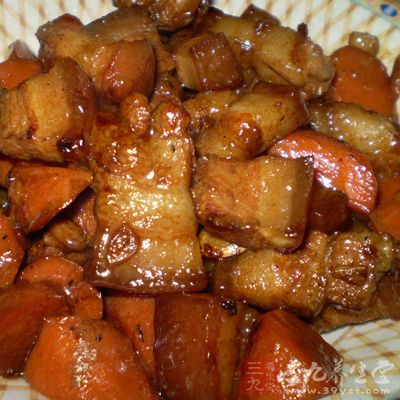 五花肉燒蘿卜