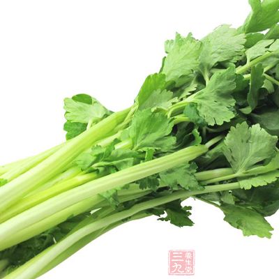 芹菜含有的豐富纖維可以像提純裝置一樣