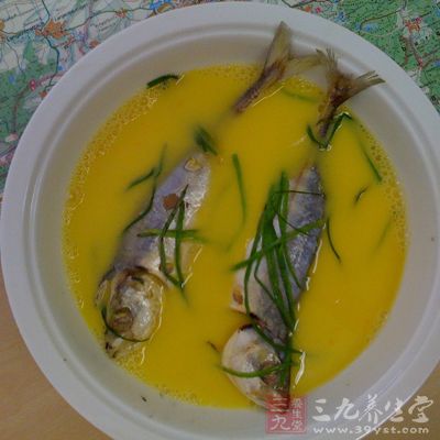 鲫魚炖雞蛋