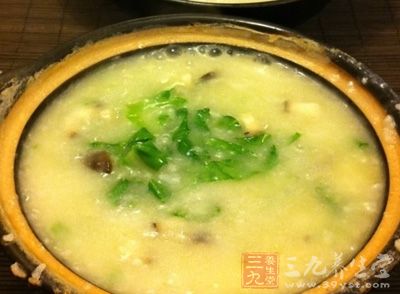 黃花菜香菇粥的制作方法