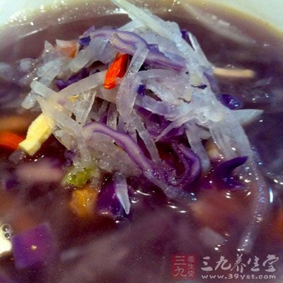 甘藍寧心湯能潤肺化痰、消除疲勞 甘藍寧心湯能潤肺化痰、消除疲勞