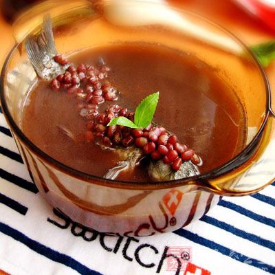赤豆鲫魚湯
