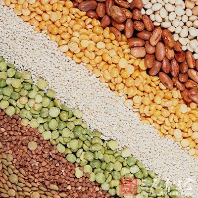豆類以及豆制品所提供的蛋白質質量與動物性食品相仿