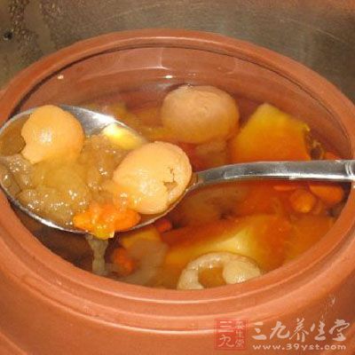 人參、桂圓等補品