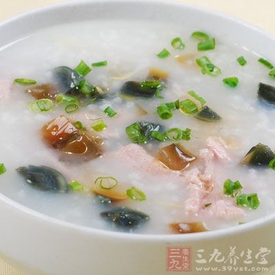 皮蛋瘦肉粥