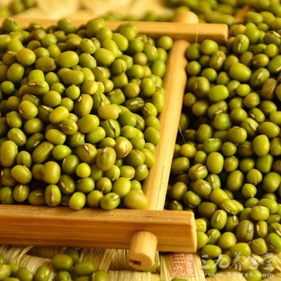 綠豆味甘、性涼