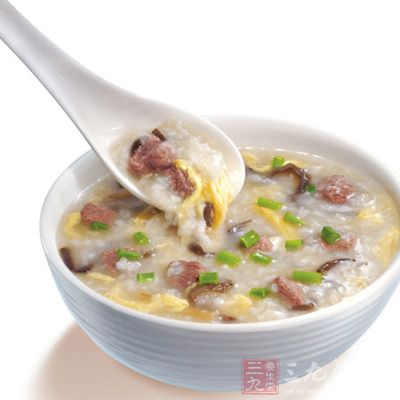 羊肉粥補血益氣