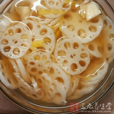 醋腌蓮藕治便秘
