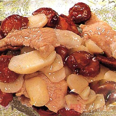 芹菜炒香菇