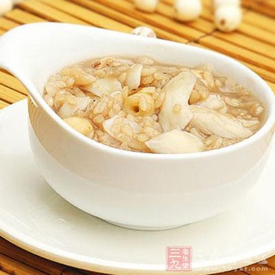 百合滋陰潤肺,蓮肉能健脾益腎,二者合一有祛暑、健脾、開胃的作用 百合滋陰潤肺,蓮肉能健脾益腎,二者合一有祛暑、健脾、開胃的作用