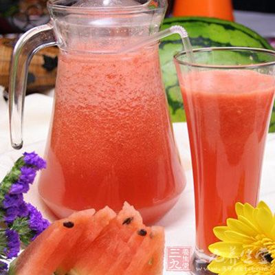 西瓜蘆根飲可有效敗火 西瓜蘆根飲可有效敗火