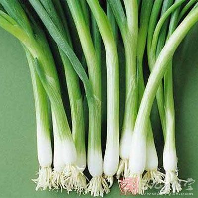 蔥是辛溫發散物