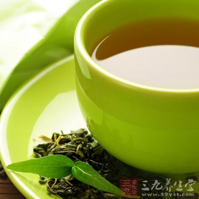 綠茶富含了紅茶所沒有的維生素C 綠茶富含了紅茶所沒有的維生素C