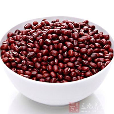 材料:赤小豆50克 材料:赤小豆50克