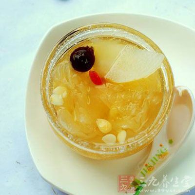 鮮雪梨南北杏炖雪耳