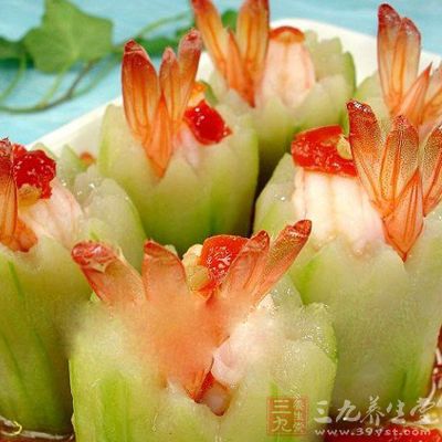 蒜茸絲瓜鮮蝦盅