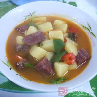 土豆咖喱湯
