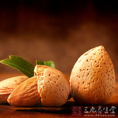 健康頭發的食譜中一定要包括堅果