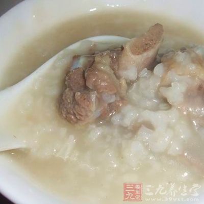 羊骨粥有補血的功能