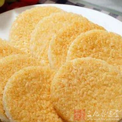 米餅(雞蛋牛奶味)的熱量很高,能為人體補充能量 米餅(雞蛋牛奶味)的熱量很高,能為人體補充能量