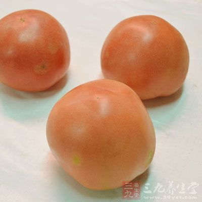 番茄紅素食物的人群，患宮頸癌、前列腺癌